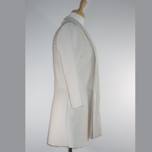 Frank Lyman Cream Cardigan Coat - size 6 - Picture 7 of 16